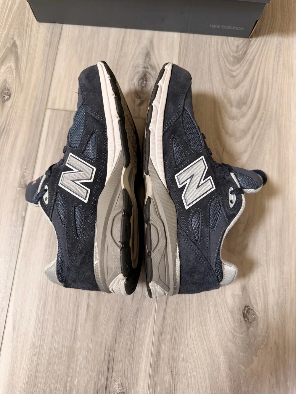 New Balance 990v3 GC990NB3 Navy Youth 7Y Women’s 8.5 Sneakers Box